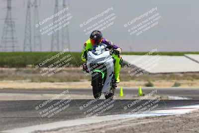 media/Aug-03-2025-TrackDaz (Sun) [[bf4a71acf9]]/C Group/1240pm (Wheelie Bump)/